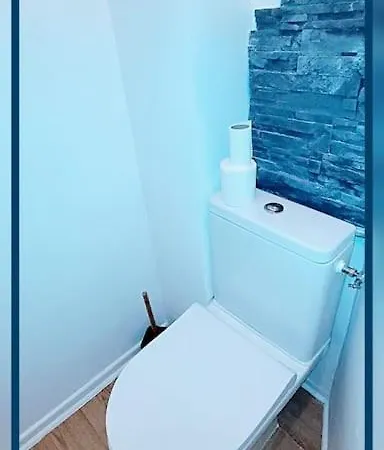 6 Pers. Equipe アパート *