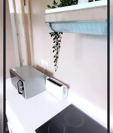 6 Pers. Equipe モンリュソン