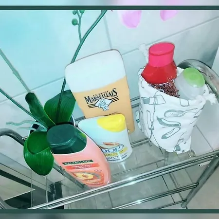 6 Pers. Equipe アパート *